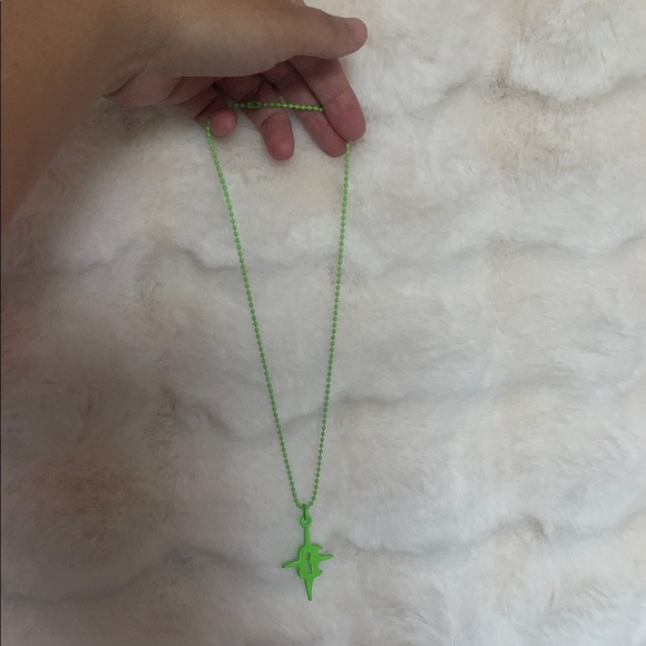 Dolls Kill Neon Green Pendant Necklace NWOT - Picture 1 of 4